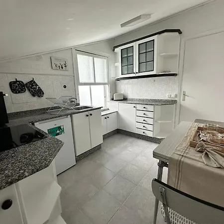 Apartment Nuevo Atico En Rua Rio Mera
