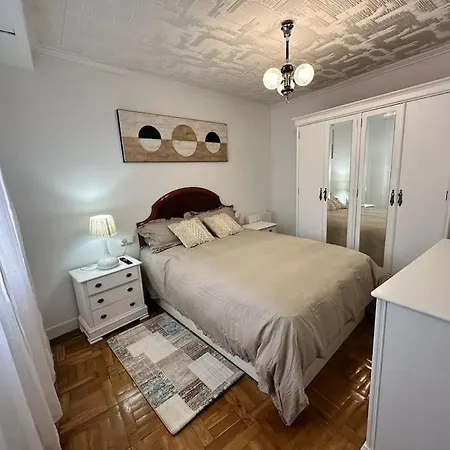 Apartment Nuevo Atico En Rua Rio Mera